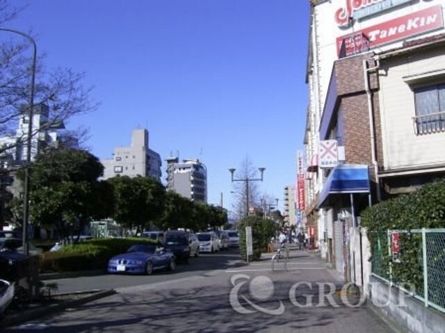 物件外観写真8　(駅周辺)