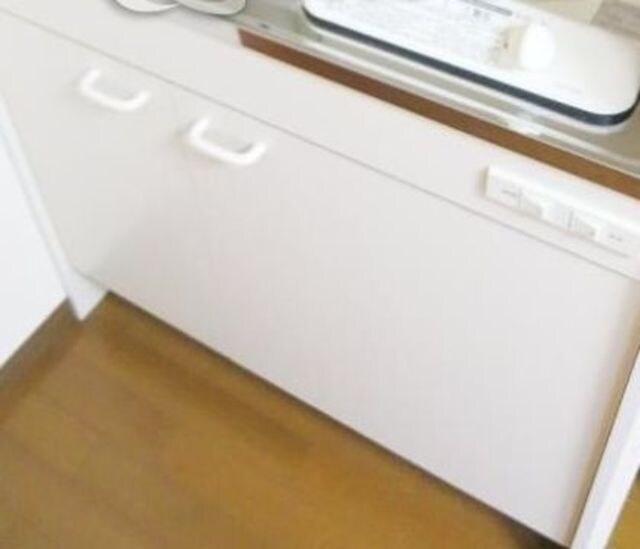 物件内観写真12　(キッチン収納)