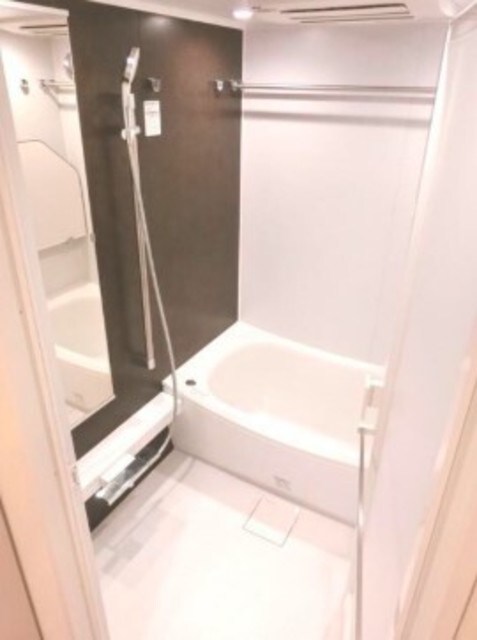 物件内観写真8　(バスルーム)