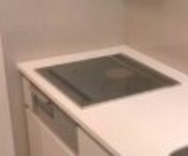 物件内観写真12　(コンロ設置済み)