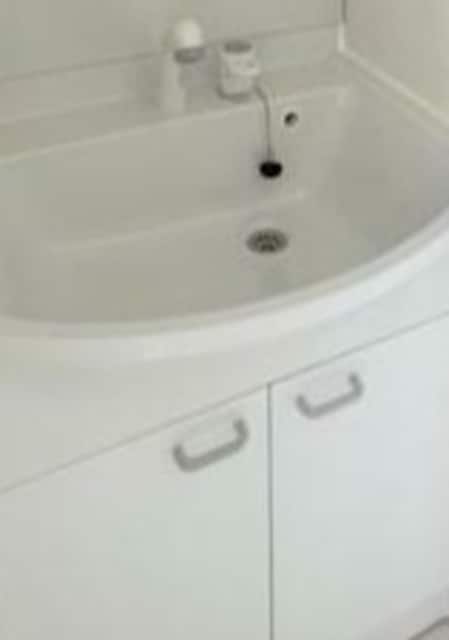 物件内観写真8　(独立洗面台)