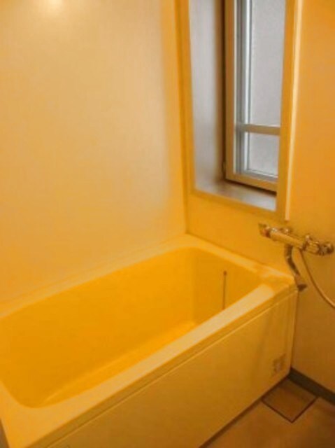 物件内観写真4　(バスルーム)