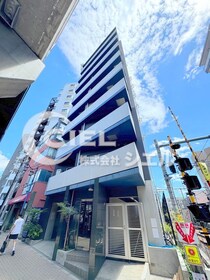 ヴァレッシア椎名町駅前シティの外観写真