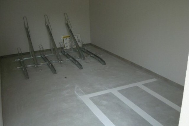 物件外観写真9　(駐輪場)