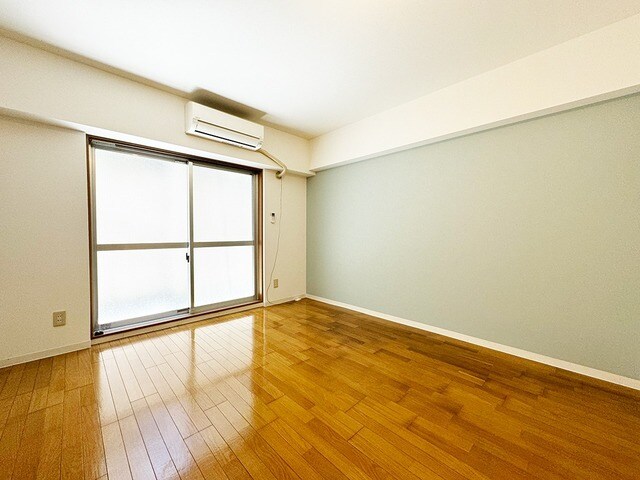 物件内観写真4　(室内)