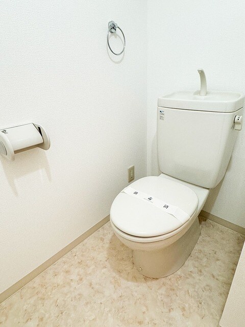 物件内観写真7　(トイレ)