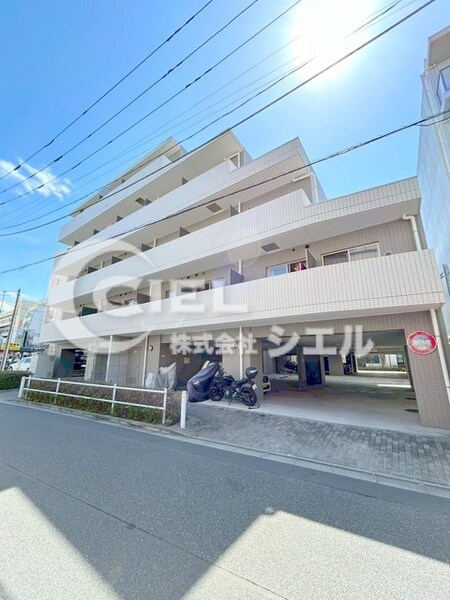 スカイコート板橋五番館外観写真