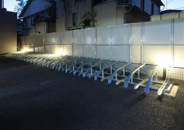 物件外観写真9　(駐輪場)