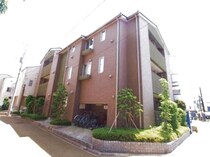 ガーデンコート小茂根の外観写真