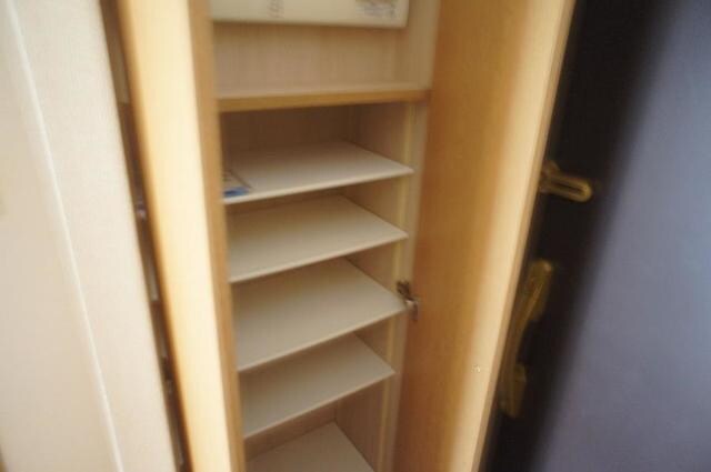 物件内観写真21　(シューズボックス完備)