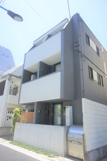 フルーレ早稲田鶴巻町外観写真
