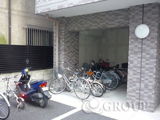 物件外観写真9　(駐輪場)