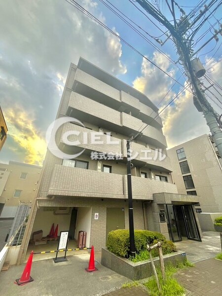 ルーブル新宿西落合六番館外観写真
