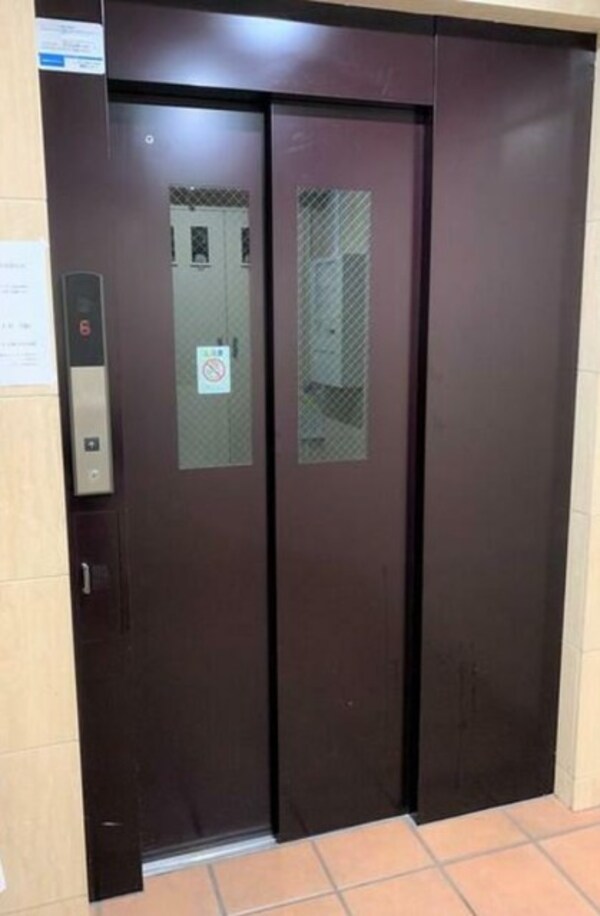 敷地内/建物