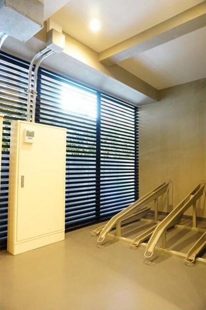 物件外観写真7　(駐輪場)