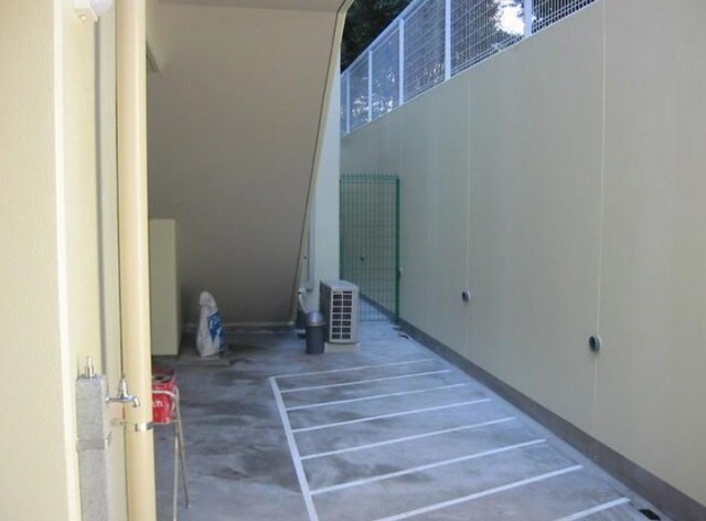 物件外観写真9　(駐輪場)