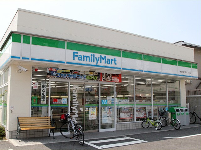 ファミリーマート杉並堀ノ内三丁目店