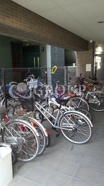 物件外観写真6　(駐輪場)