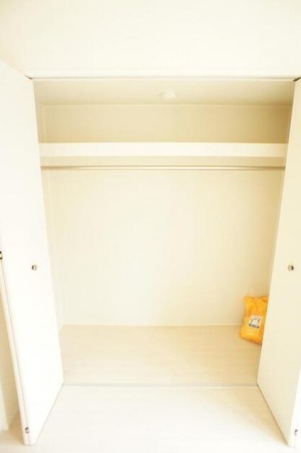 物件内観写真13　(クローゼット)