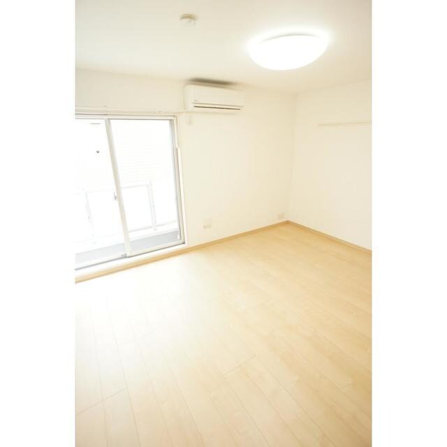 物件内観写真11　(設備充実のお部屋)