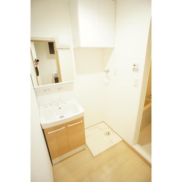 物件内観写真20　(脱衣スペース)