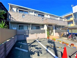 ロワジール下井草外観写真