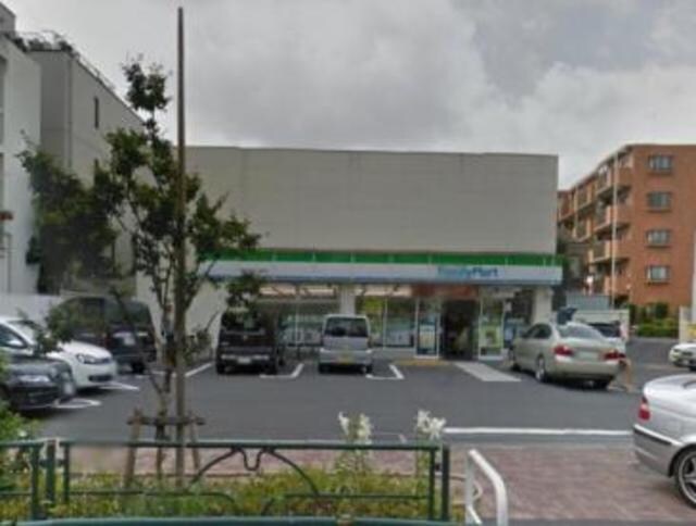 ファミリーマート中野弥生町一丁目店