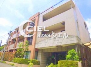 ドゥーム沼袋外観写真