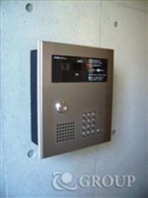 物件外観写真6　(オートロック付きで安心)