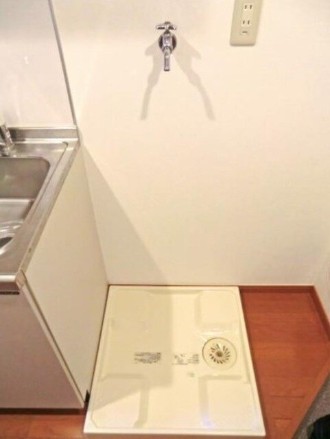 物件内観写真14　(室内洗濯機置場)