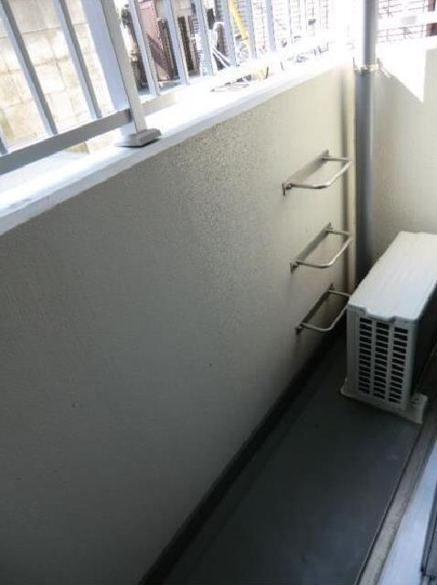 物件内観写真17　(バルコニーあります)