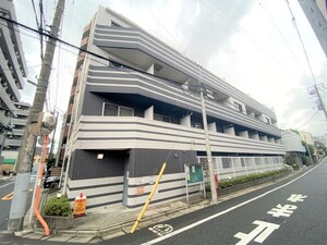 PREMIUM CUBE 中野新橋外観写真