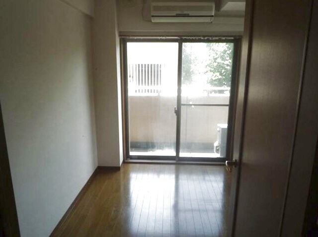 物件内観写真15　(エアコン完備のお部屋)