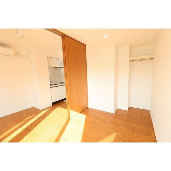 寝室(きれいなお部屋)
