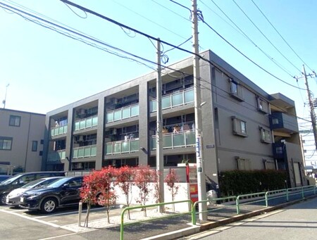 パーシマン大泉外観写真