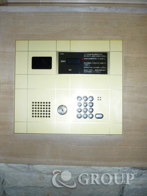 物件外観写真12　(オートロック)