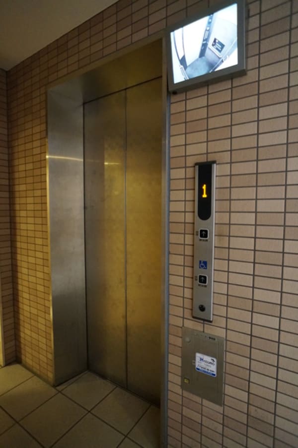 敷地内/建物