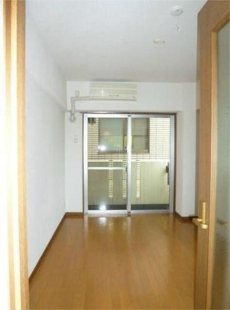 物件内観写真11　(室内はフローリングです)