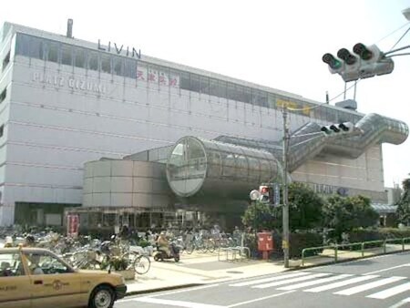 グラナーデ西大泉外観写真