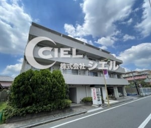 プレール・ドゥーク下井草外観写真