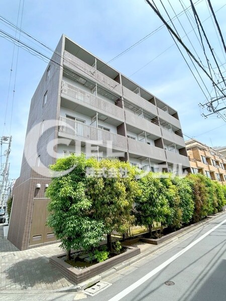 ラグジュアリーアパートメント赤羽西#01外観写真