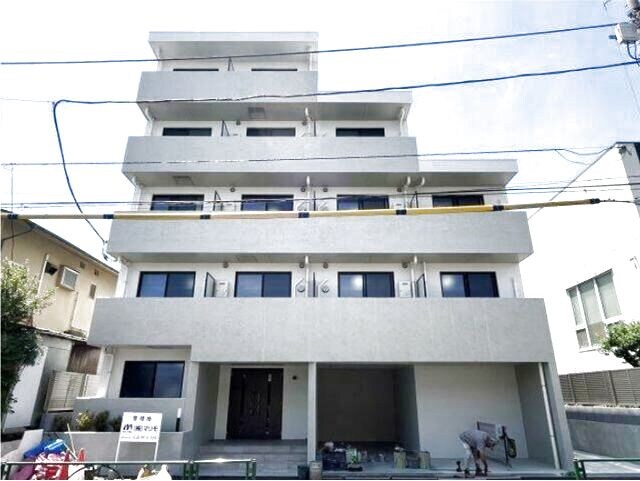 アルティザ氷川台の物件外観写真
