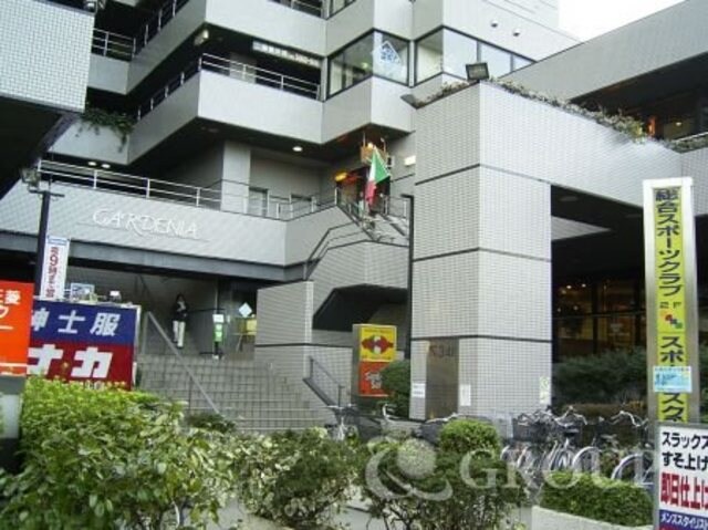 物件外観写真9　(駅周辺)