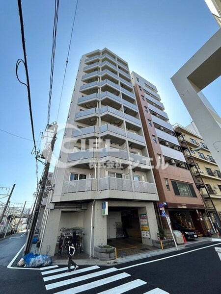 REGALIZ西日暮里STATION FRONT外観写真