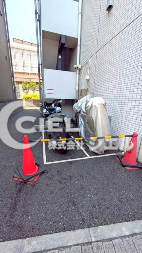 敷地内/建物