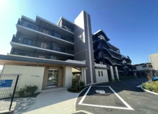 物件外観写真2　(おしゃれな外観)