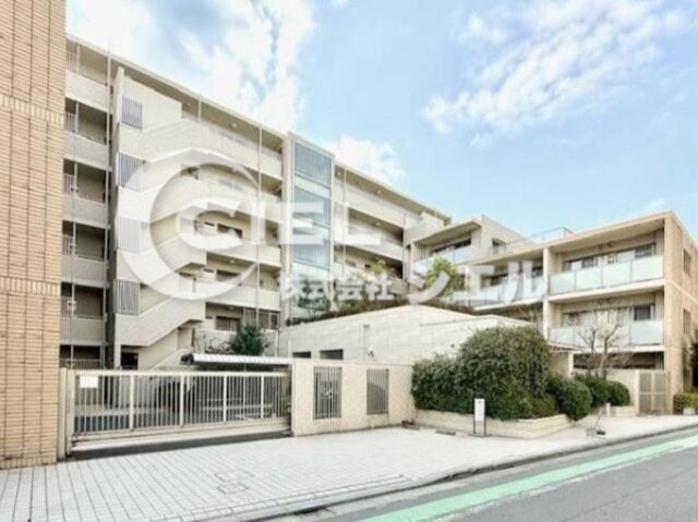 プレミアコンフォート西荻窪の物件外観写真