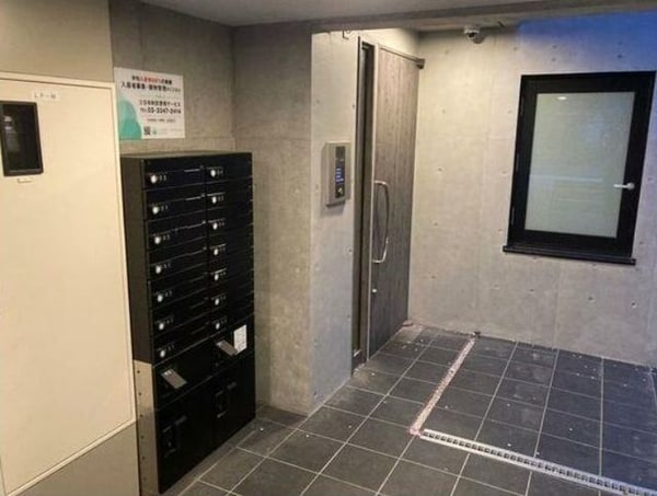 エントランス