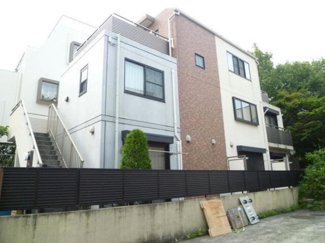 オワゾ市ヶ谷