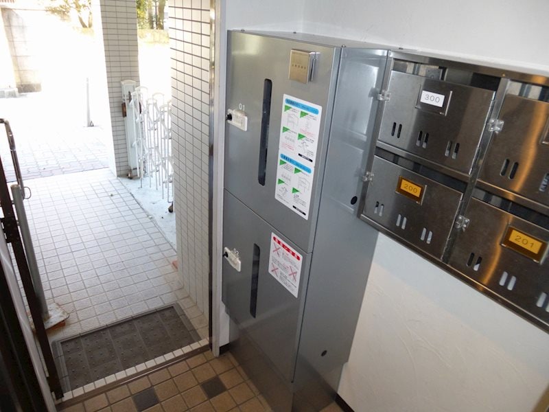 物件内観写真18　(宅配ボックス)